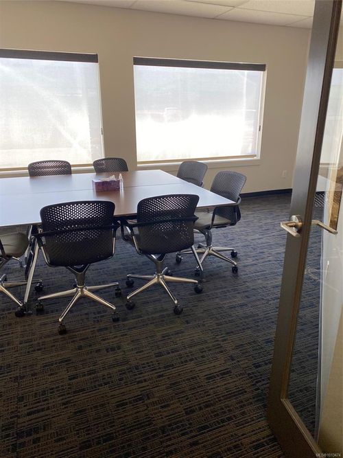 c-870 13th Ave, Campbell River, BC, V9W4H2 | Card Image