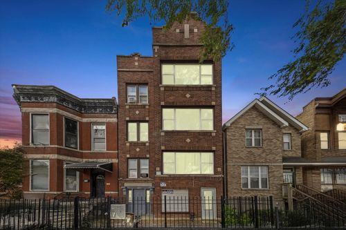 3849 Maypole Ave, Chicago, IL, 60624-3555 | Card Image
