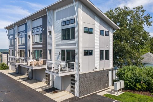 1-635 Fairview Ave, Grand Rapids, MI, 49503-1612 | Card Image