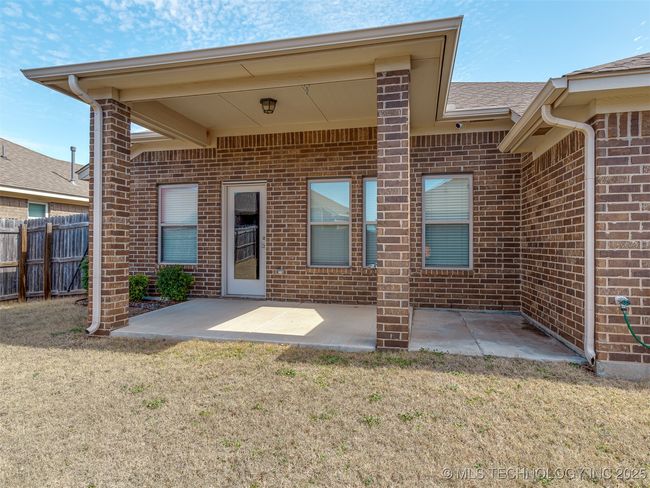 13 Evermore Ln, House other with 3 bedrooms, 2 bathrooms and null parking in Yukon OK | Image 38