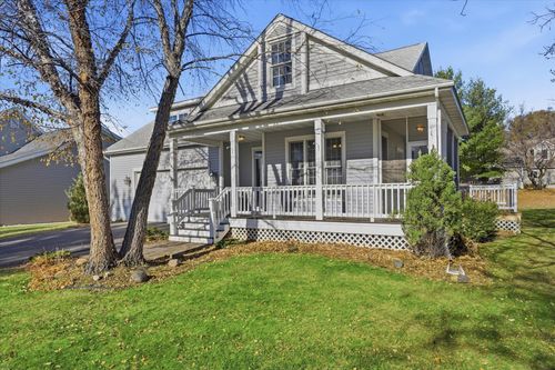 2711 Snowdrift Cir E, Maplewood, MN, 55119-5993 | Card Image