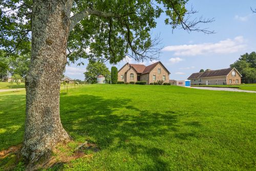 532 Halltown Rd, Portland, TN, 37148-9064 | Card Image