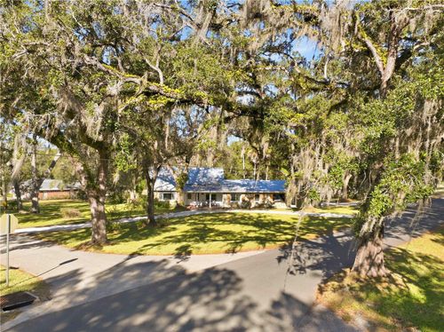 1080 Buena Vista Ave, Brooksville, FL, 34601-3619 | Card Image