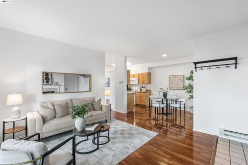 15 Marina Lakes Drive, Richmond, CA, 94804 | Card Image