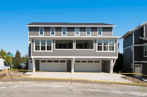 bldg-1-7035 Ada Depot Dr, Ada, MI, 49301-9789 | Card Image