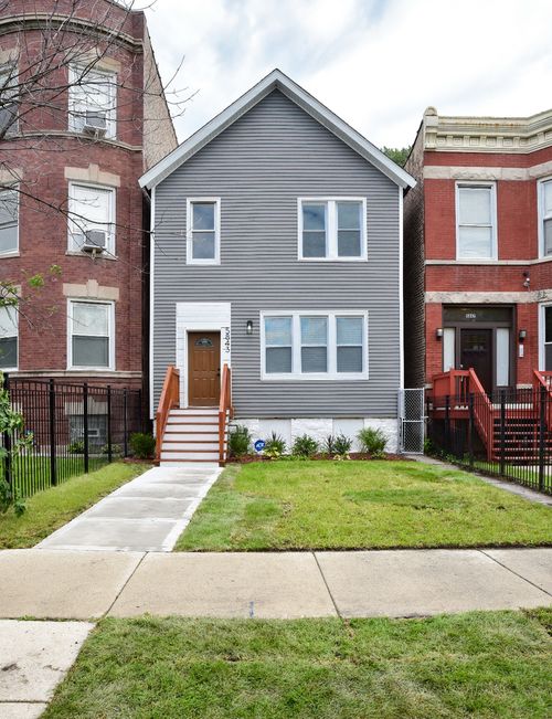 5843 Indiana Ave, Chicago, IL, 60637-1309 | Card Image