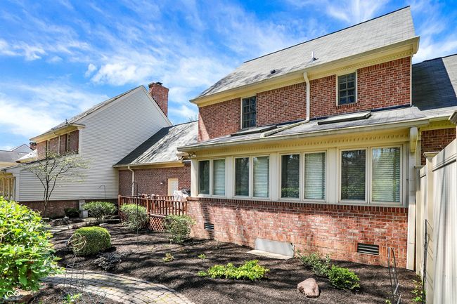 13587 Kensington Pl, Townhouse with 2 bedrooms, 3 bathrooms and null parking in Carmel IN | Image 60