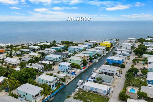 647 82nd Street Ocean Street, Marathon, FL, 33050 | Card Image