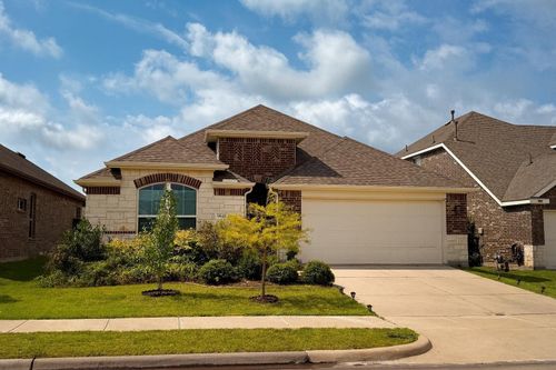 5641 Durst Ln, Forney, TX, 75126-3300 | Card Image