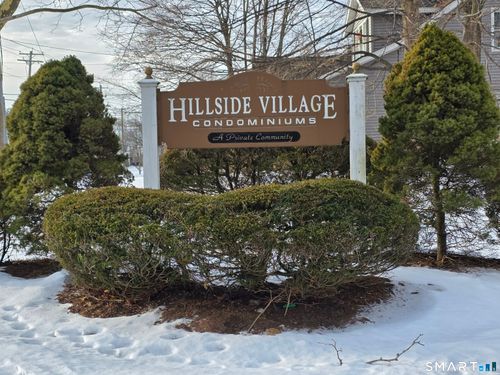 45-45 Towne House Rd, Hamden, CT, 06514-2103 | Card Image