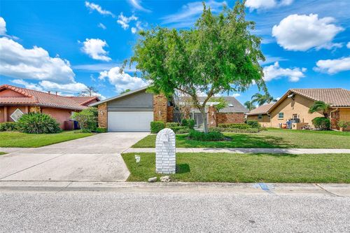 10976 Harborside Dr, LARGO, FL, 33773-4449 | Card Image