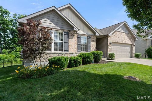 104 Hartford Ct, Fenton, MO, 63026-7514 | Card Image