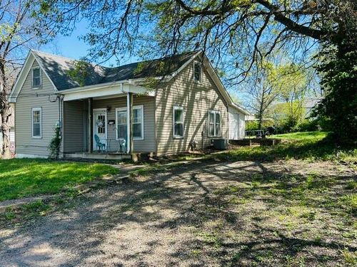 402 Saint Francis St, Fulton, MO, 65251 | Card Image