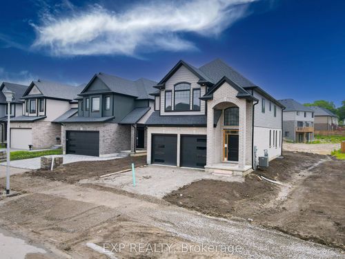 {{alt}} | Card Image