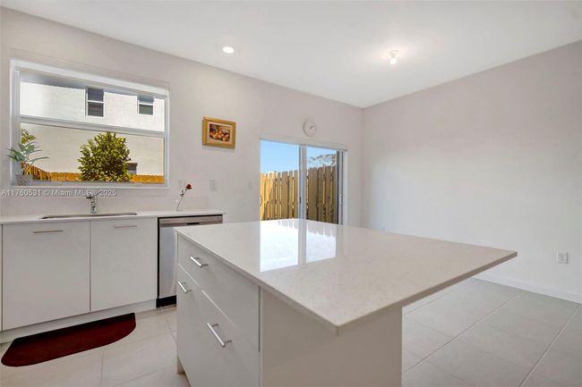 2455 Nw 119 Th Ter, Home with 3 bedrooms, 3 bathrooms and null parking in Miami FL | Image 9