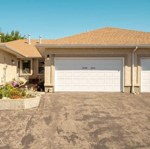 77 Columbia Boulevard W, Lethbridge, AB, T1K4B7 | Card Image