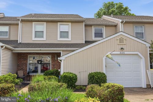 326 Tall Meadow Ln, YARDLEY, PA, 19067-6402 | Card Image