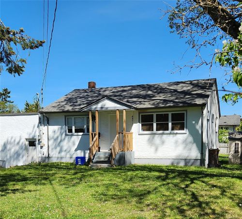 4371 Shelbourne St, Saanich, BC, V8N3G4 | Card Image