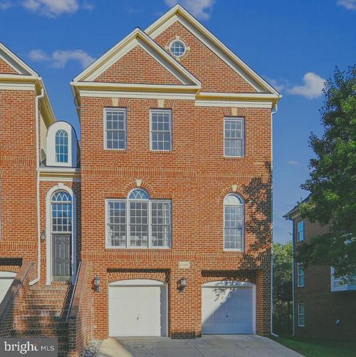 20366 Fallsway Ter, POTOMAC FALLS, VA, 20165-5161 | Card Image