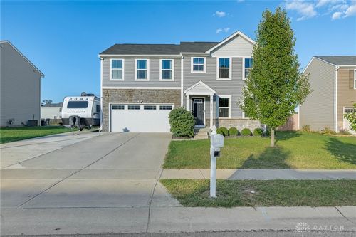 1213 Prem Pl, Xenia, OH, 45385-5738 | Card Image