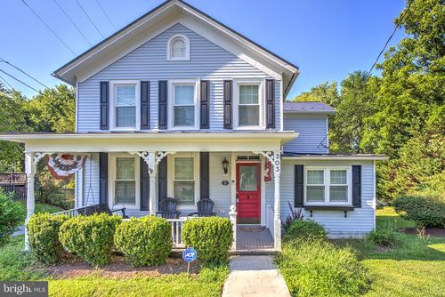 303 E Colonial Hwy, HAMILTON, VA, 20158-9056 | Card Image