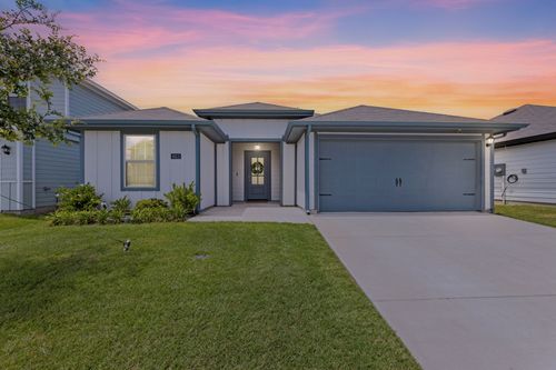 6512 Shoreline Ln, Princeton, TX, 75407-5050 | Card Image