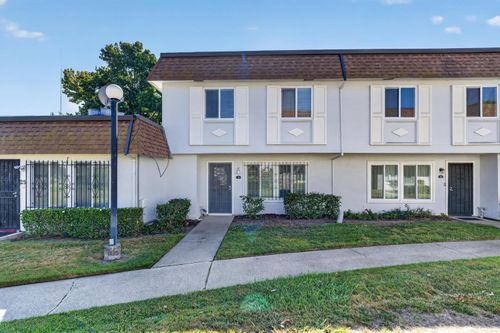 23 Omaha Court, Sacramento, CA, 95823 | Card Image