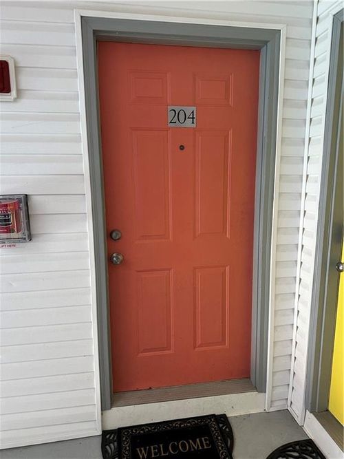 204-420 Metairie Hammond Hwy, Metairie, LA, 70005-1374 | Card Image
