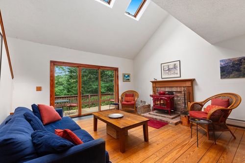 352 Edwins Pond Rd, Rochester, VT, 05767-9624 | Card Image
