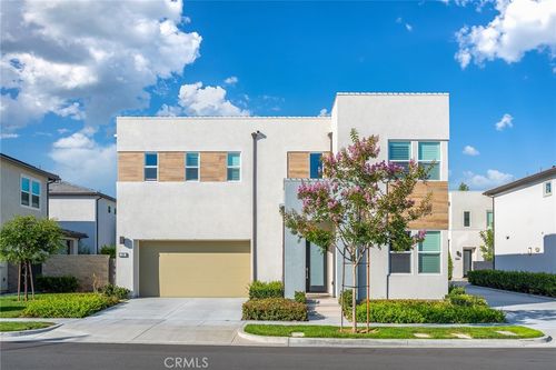 220 Amber Oak, Lake Forest, CA, 92630-8464 | Card Image