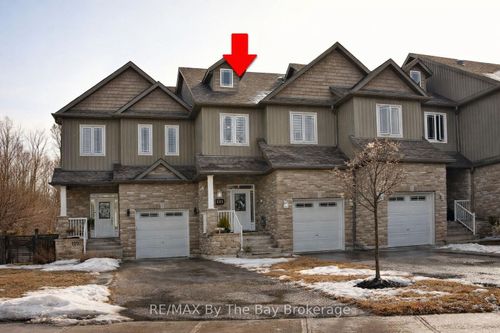 121 45th St N, Wasaga Beach, ON, L9Z1Z4 | Card Image