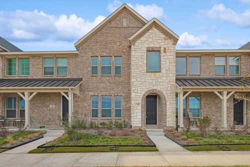 517 Parkside Dr, Argyle, TX, 76226-4025 | Card Image