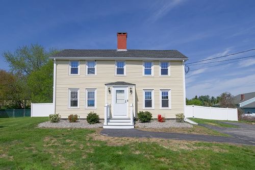 54 Newton Rd, Plaistow, NH, 03865-2408 | Card Image