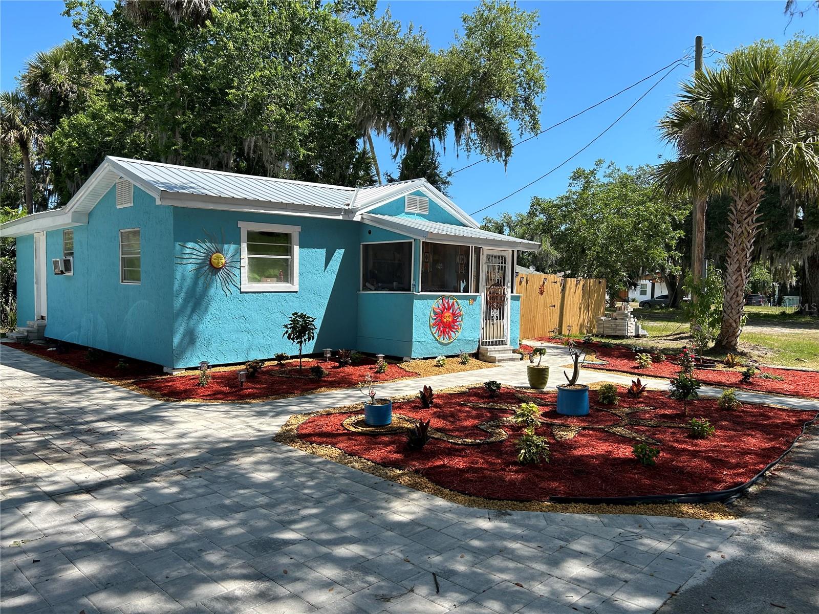 Jefferson St, New Smyrna Beach, FL 32168