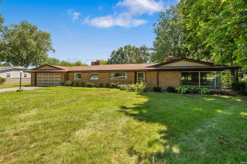 8438 Stellhorn Road, Fort Wayne, IN, 46815 | Card Image