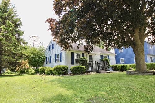 1341 Pershing Avenue, Sheboygan, WI, 53083 | Card Image
