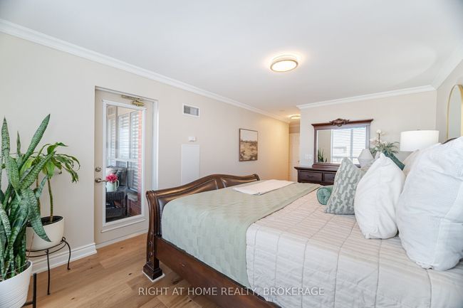 1106 - 442 Maple Ave, Condo with 3 bedrooms, 2 bathrooms and null parking in Burlington ON | Image 26