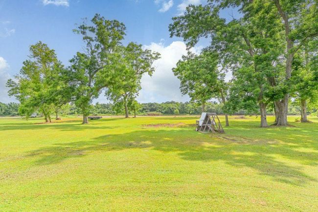 CR400 - 4294 Brazos River Rd, House other with 3 bedrooms, 2 bathrooms and 3 parking in Freeport TX | Image 5