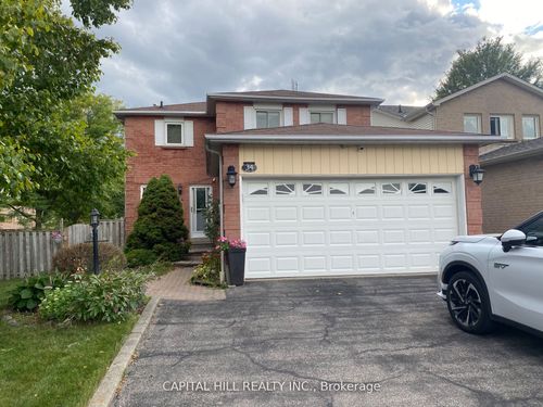 main-floor-34 Allard Ave, Ajax, ON, L1Z1A7 | Card Image