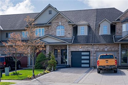 247 Southbrook Drive, Binbrook, ON, L0R1C0 | Card Image