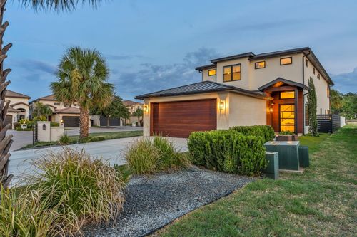 103 Cove E, Horseshoe Bay, TX, 78657-5664 | Card Image