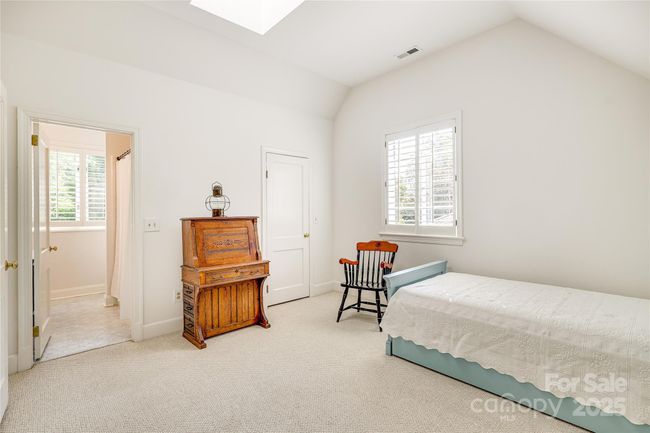1021 Isleworth Ave, House other with 4 bedrooms, 4 bathrooms and null parking in Charlotte NC | Image 29