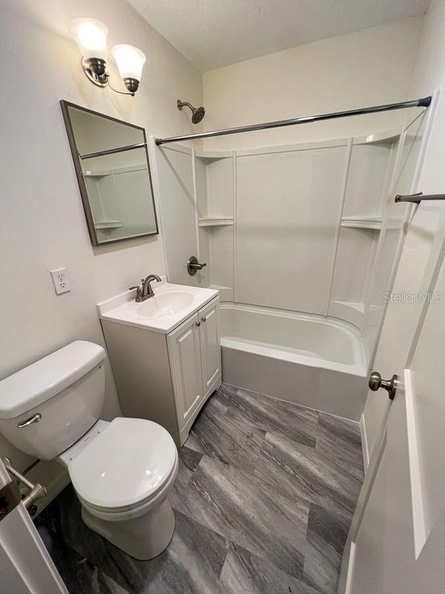 1327 Nw 6 Th Pl, House other with 2 bedrooms, 1 bathrooms and null parking in Gainesville FL | Image 12