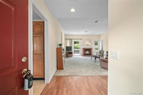 d-798 Heritage Hills Dr, Somers, NY, 10589 | Card Image