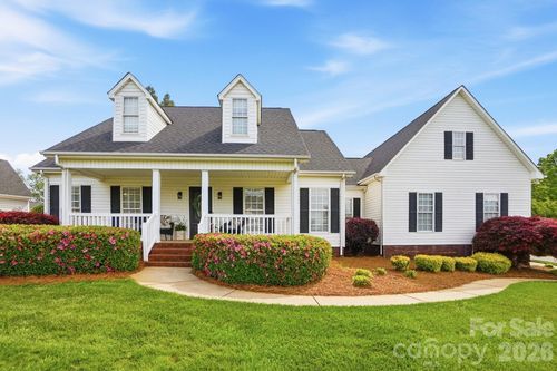 9880 Fontana Ct Sw, Concord, NC, 28027-3517 | Card Image