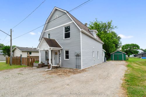 29 King Cres, Norfolk, ON, N0J1E0 | Card Image