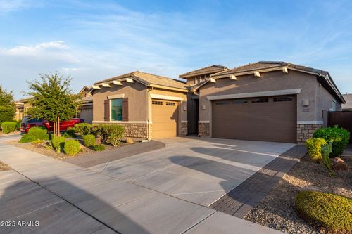 21517 E Via De Arboles, Queen Creek, AZ, 85142-5713 | Card Image