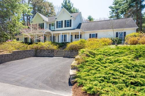 5 Bretton Rd, Dover, MA, 02030-2503 | Card Image