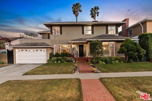 4152 Mount Vernon Dr, View Park, CA, 90008-4818 | Card Image