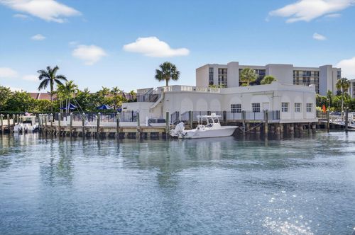 v143-2871 N Ocean Blvd, Boca Raton, FL, 33431-7080 | Card Image